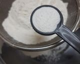 A picture of step 1 of Tea time vanilla cake.