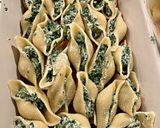 A picture of step 4 of Stuffed Conchiglioni.