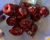 Foto del passaggio 2 della ricetta Muffin alle Ciliegie con granella di Pistacchi e Mandorle
