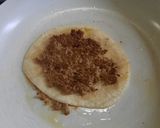 A picture of step 2 of Flatbreads with Ground Beef and More.
