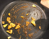 Foto del paso 4 de la receta: Cuscús aromático de coliflor al curry, con manzana y salsa de moras