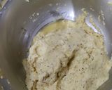 A picture of step 2 of Dal Vada Aloo Dum Chutney.