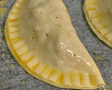 Foto del paso 6 de la receta: Empanadillas de butifarra fresca