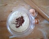 Foto del passaggio 1 della ricetta Tagliatelle al cacao con burro salvia e noci