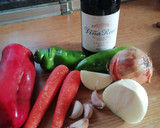 Foto del paso 2 de la receta: Guisado con morchellas 🍄🍄🍖🍅🍷