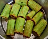 A picture of step 5 of Stuffed Snake Gourd.