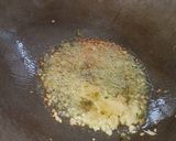 A picture of step 3 of Aloo paratha.