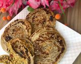 A picture of step 4 of Chicken stuffed paratha.