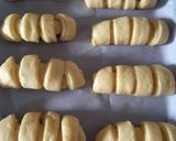 Foto langkah ke 5 dari resep Roti Unyil Nutella.