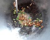 Foto langkah ke 1 dari resep Nasi Goreng Sosis.