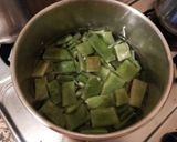 Foto del paso 2 de la receta Salpicón de pulpitos en su mismo caldo con verduras
