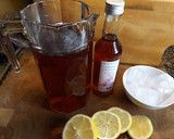 Foto del paso 1 de la receta: Té helado con sirope de rosas