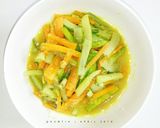Foto langkah ke 3 dari resep Acar Kuning Timun Wortel.