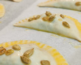 Foto del paso 5 de la receta: Empanadillas de Bonito al horno