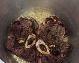 Foto del paso 3 de la receta: Estofado de osobuco en olla a presión