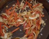 Foto del paso 2 de la receta: Bondiola de cerdo a la cerveza con verduras