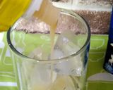 Foto langkah ke 2 dari resep Iced Matcha Latte.