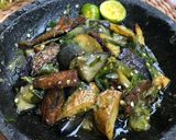 Foto langkah ke 4 dari resep Sambal Ijo Ikan Asin Terong Kentang.