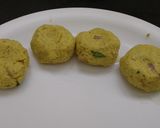 A picture of step 2 of Coconut kofta Curry.