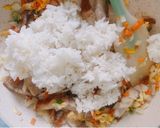 รูปขั้นตอนการทำที่ 2 ของ ข้าวผัดหมูกรอบพริกเกลือ