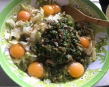 Foto del paso 1 de la receta: Tortilla de lechuga con berenjena asada a la andaluza
