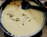 A picture of step 5 of Badam shake.