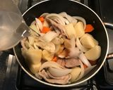Foto del paso 5 de la receta: Nikujaga (Nikujyaga) ~Carne con Papas Estilo Japoñes~