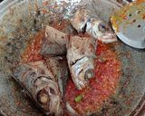 Foto langkah ke 4 dari resep Ikan Kembung Balado.