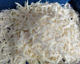 Foto langkah ke 1 dari resep *singkong kriuk tabur bumbu balado*.
