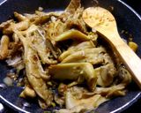 A picture of step 3 of Oyster Mushrooms with Mustard Sauce.
