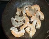 Foto del paso 2 de la receta: Brécol y Langostinos con un toque agridulce