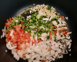 Foto del paso 1 de la receta: Arroz integral con taquitos de jamón serrano y champiñones