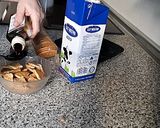 Foto del paso 3 de la receta Leche con Galletas