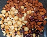 Hình bước làm 1 của món Bánh thanh gạo lứt rong biển