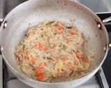 A picture of step 4 of Sevai (vermicelli) Upma.