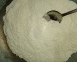 A picture of step 7 of Masala fried chicken fillet stuffed bun in pateela.