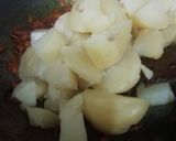 A picture of step 4 of Potato Bhurji.