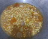 Foto langkah ke 3 dari resep Seblak Mie Baso Aci.