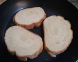 Foto langkah ke 3 dari resep Garlic Bread.