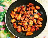Hình bước làm 4 của món Thịt gà sốt mật ong