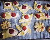 Hình bước làm 3 của món Strawberry puff pastry