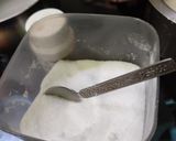 A picture of step 3 of Sambar vada.