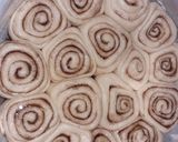 A picture of step 7 of Cinnamon rolls 2.