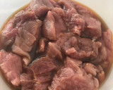 Foto del paso 3 de la receta: Solomillo de pavo en salsa de piña y soja
