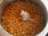 छोले भटूरे (Chole bhature recipe in Hindi)