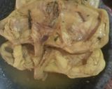 Foto langkah ke 3 dari resep Burung dara goreng.