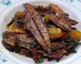 Foto langkah ke 1 dari resep Tumis pindang pedas kecap.