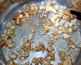A picture of step 2 of Catfish Sour Soup.