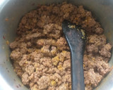 A picture of step 3 of Minced Meat n Egg#Theme Challenge.