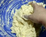 Foto langkah ke 4 dari resep Dough Roti dan Donat Tanpa mixer.